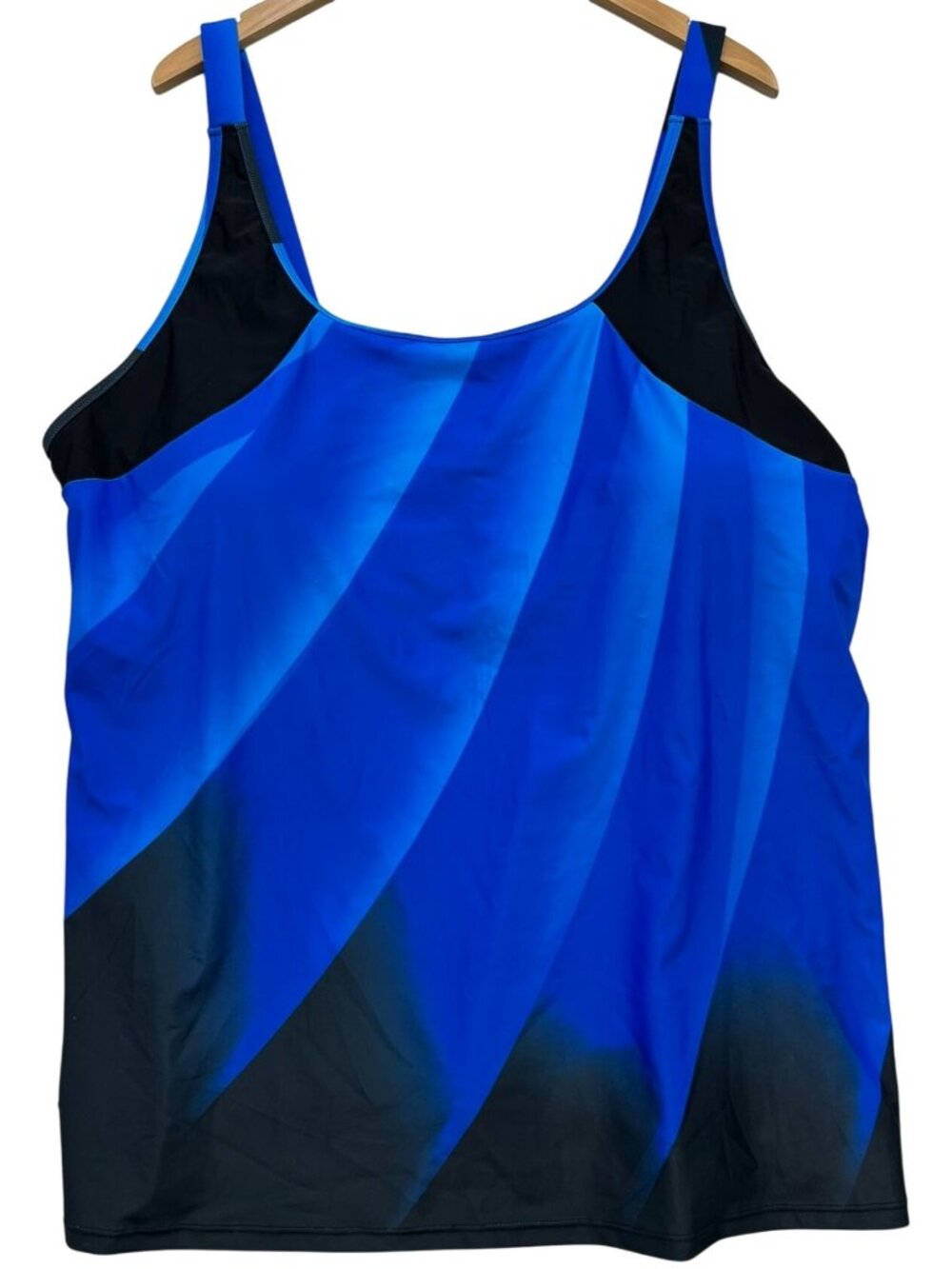 Hanna Nikole Women's Tankini Top Sleeveless Stretch Size 28W Blue Black Gradient